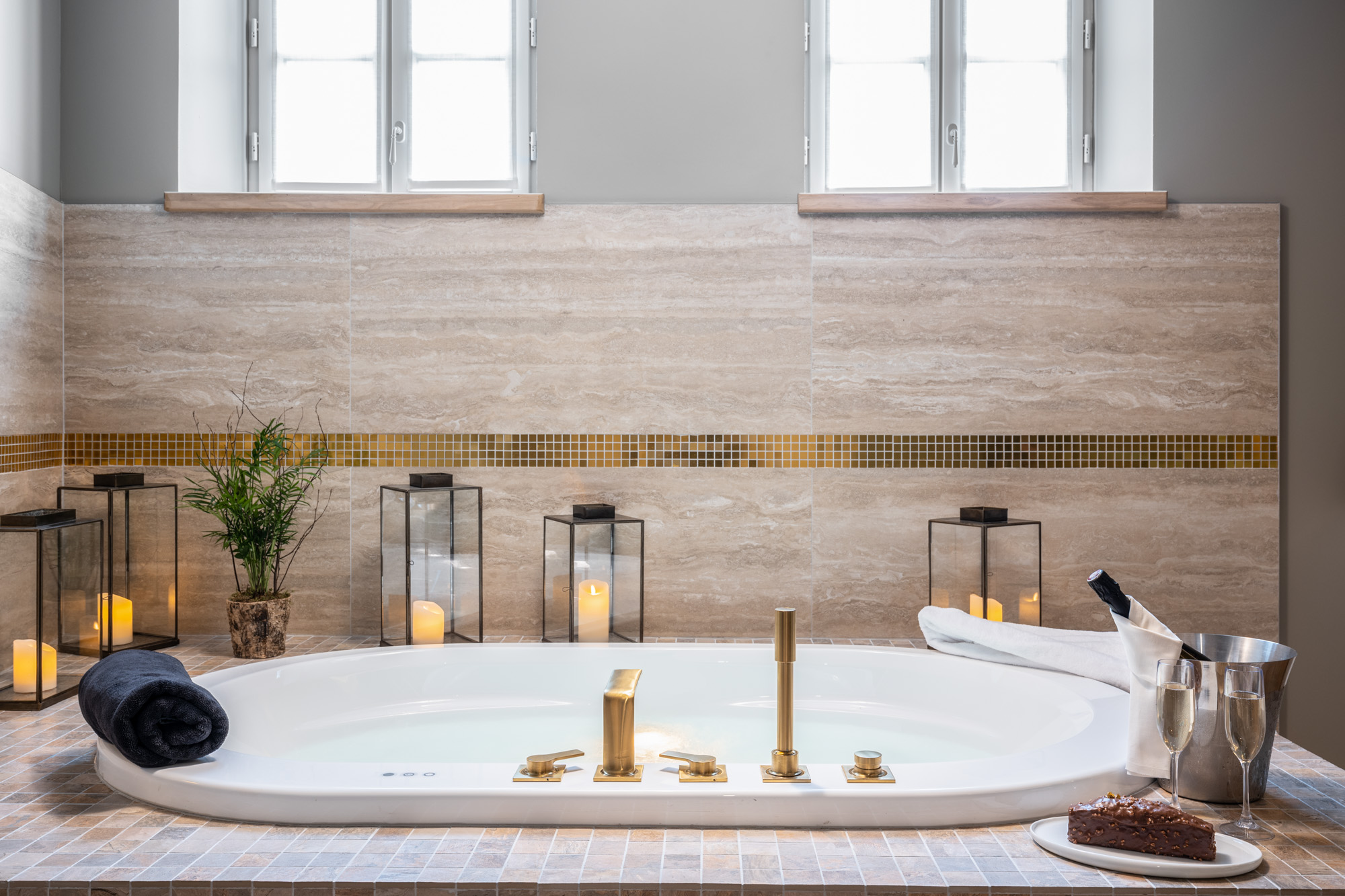 La décoration intérieure d’un spa, comment la mettre en place ? Spa Sisley à Fleur de Loire par Caroline Tissier