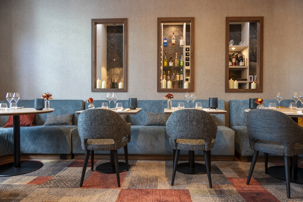 Architecture d'intérieur de restaurant - Racines
