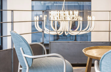 3J5A0968 Comment un architecte d’intérieur à Bordeaux assure l’unité d’une marque hôtelière ou de restauration sur plusieurs sites ?