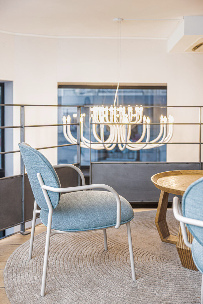 3J5A0968 Comment un architecte d’intérieur à Bordeaux assure l’unité d’une marque hôtelière ou de restauration sur plusieurs sites ?